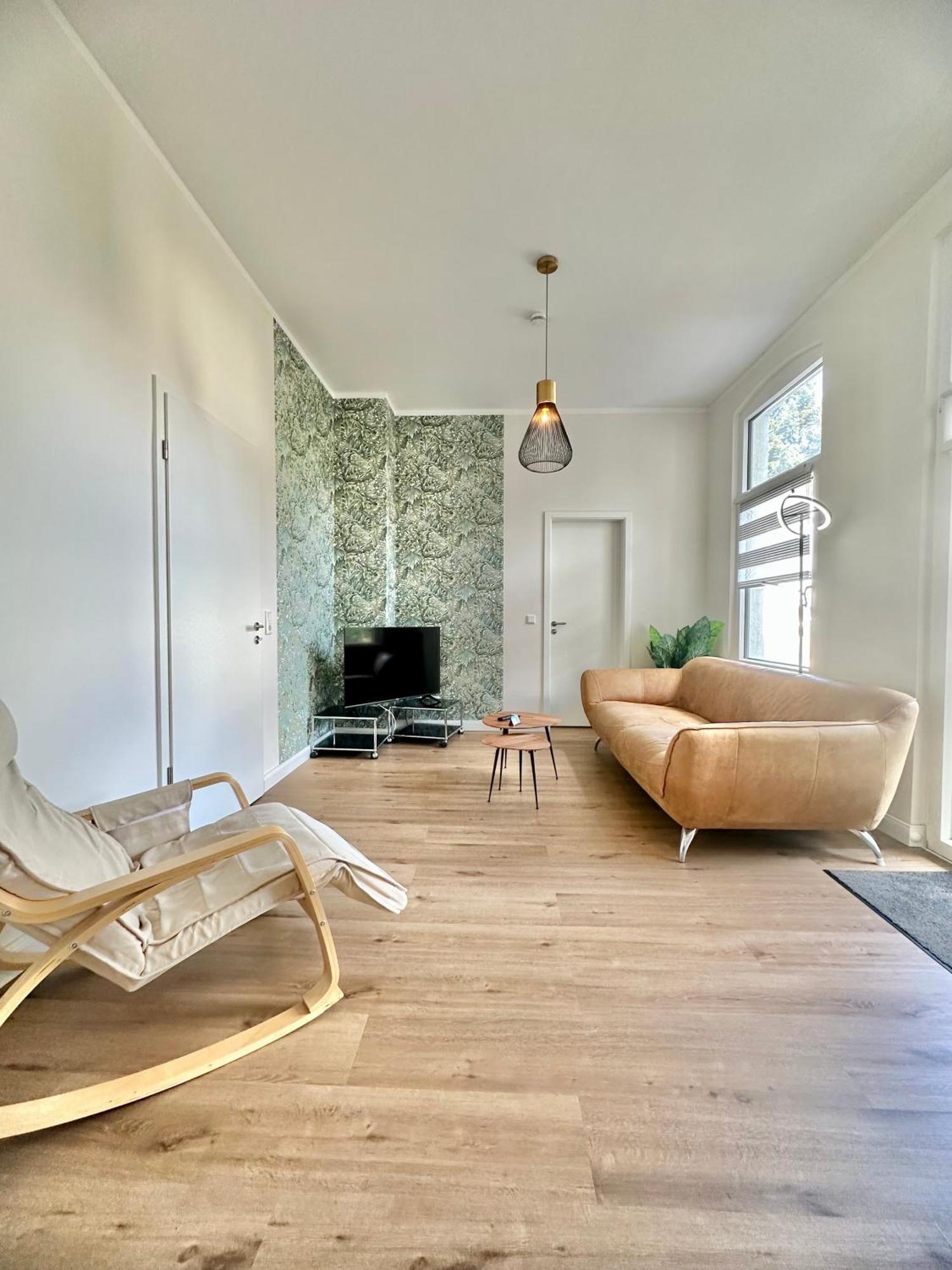 Exklusives City-Apartment Im Herzen Oldenburgs Mit Balkon Und Parkplatz A36 Екстер'єр фото